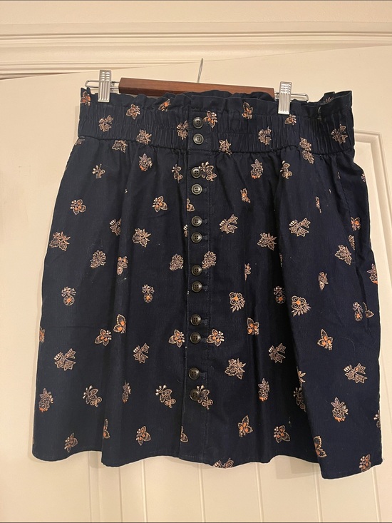 Madewell Dresses & Skirts - Madewell Navy Floral Button-Front Skirt